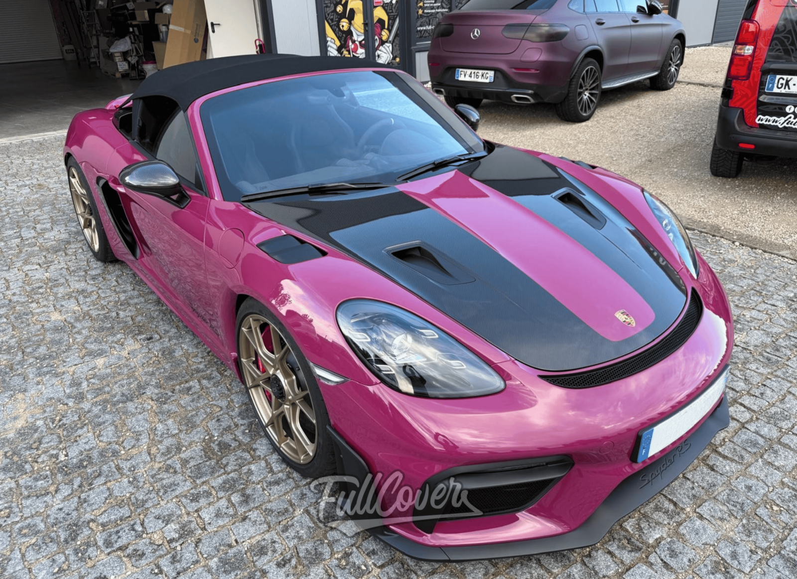 Entreprise de protection de carrosserie PPF avec pose de film transparent auto-cicatrisant et effet déperlant Orléans région Centre-Val de Loire