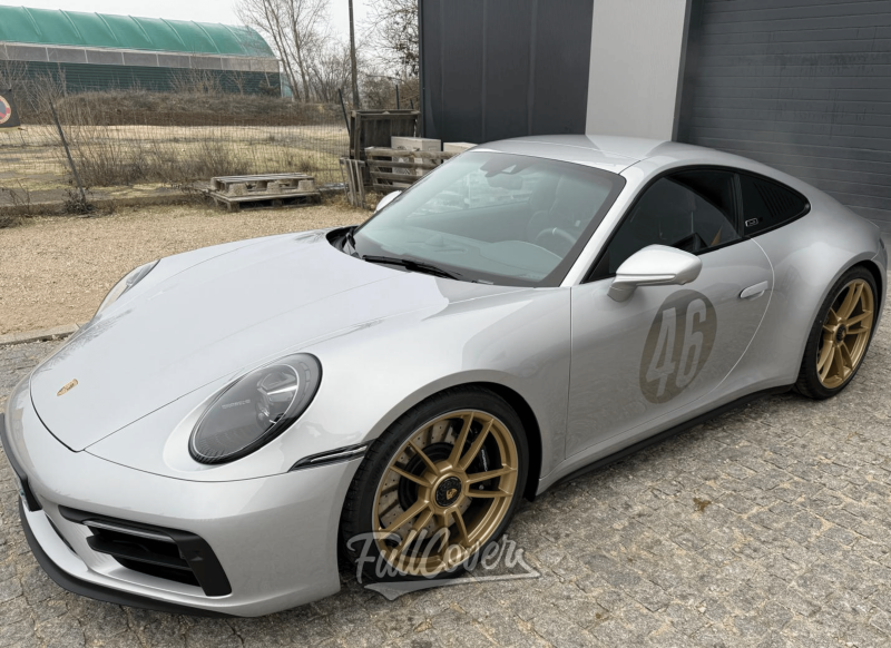 Pose de film de protection carrosserie PPF sur Porsche 911 pour protection invisible et durable près de Saint-Pryvé-Saint-Mesmin