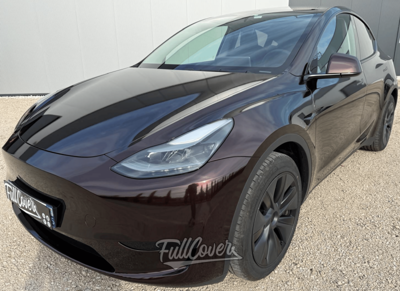 Covering total Tesla Model 3 avec film Hexis pour finition satinée premium près de Saint-Pryvé-Saint-Mesmin