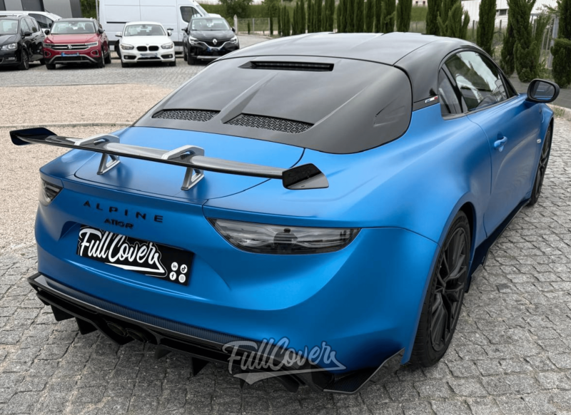 Pose de film PPF sur Alpine A110 bleu mat avec finition satinée SunTek réalisée à Orléans 45