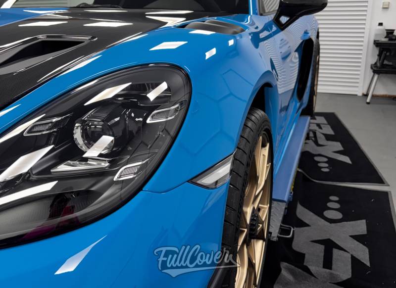 Porsche 718 Spyder RS phare droit