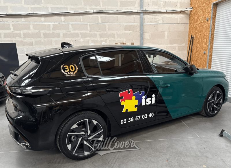 Marquage publicitaire sur la flotte de véhicules pour ISI ELEC réalisé à 45750 Saint-Pryvé-Saint-Mesmin près de St-Denis-de-l’Hôtel