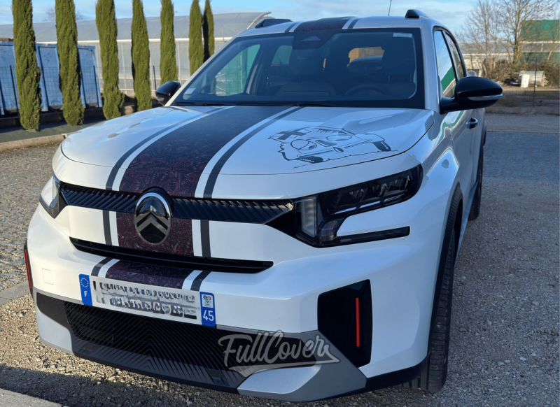 Marquage publicitaire sur Citroën C3 Aircross pour Clinic Auto à 45750 Saint-Pryvé-Saint-Mesmin