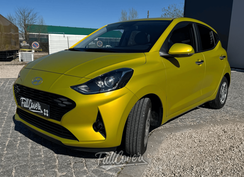 Covering 2080 3M Bitter Yellow satinée sur Hyundai i10 à Saint-Pryvé-Saint-Mesmin