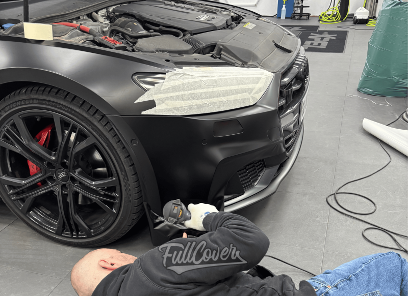 Dépose et repose de covering noir sur Audi A7 côté conducteur avec film Arlon dans le Loiret